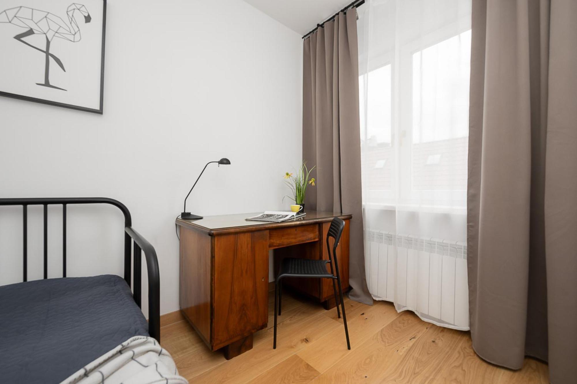 Charming For 4 People Located 650 M From The Old Town Of By Renters Warszawa